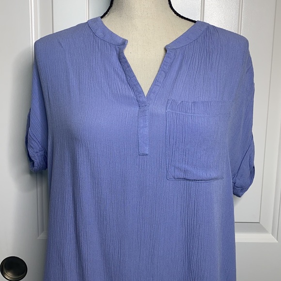 BeachLunchLounge lavender v neck blouse - Picture 4 of 12
